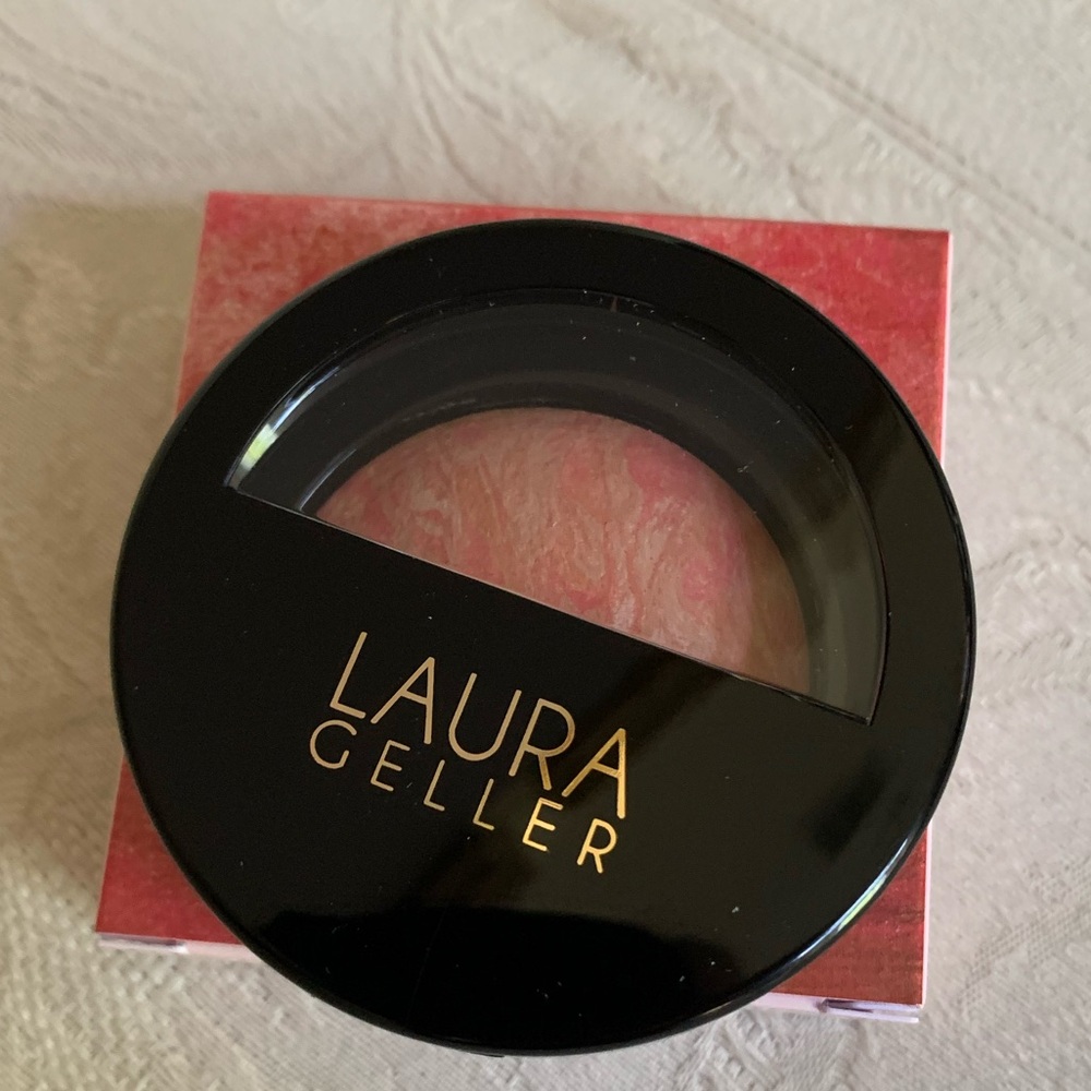 Laura Geller Blush n Brighten Baked Marbleized Blush Coral Cove BNIB - Picture 8 of 10